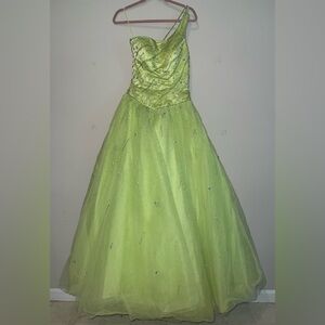 The Cool Collection | Dresses | The Cool Collection Ballgown Dress Size 8  Lime Green Tiana Princess And The Frog | Poshmark